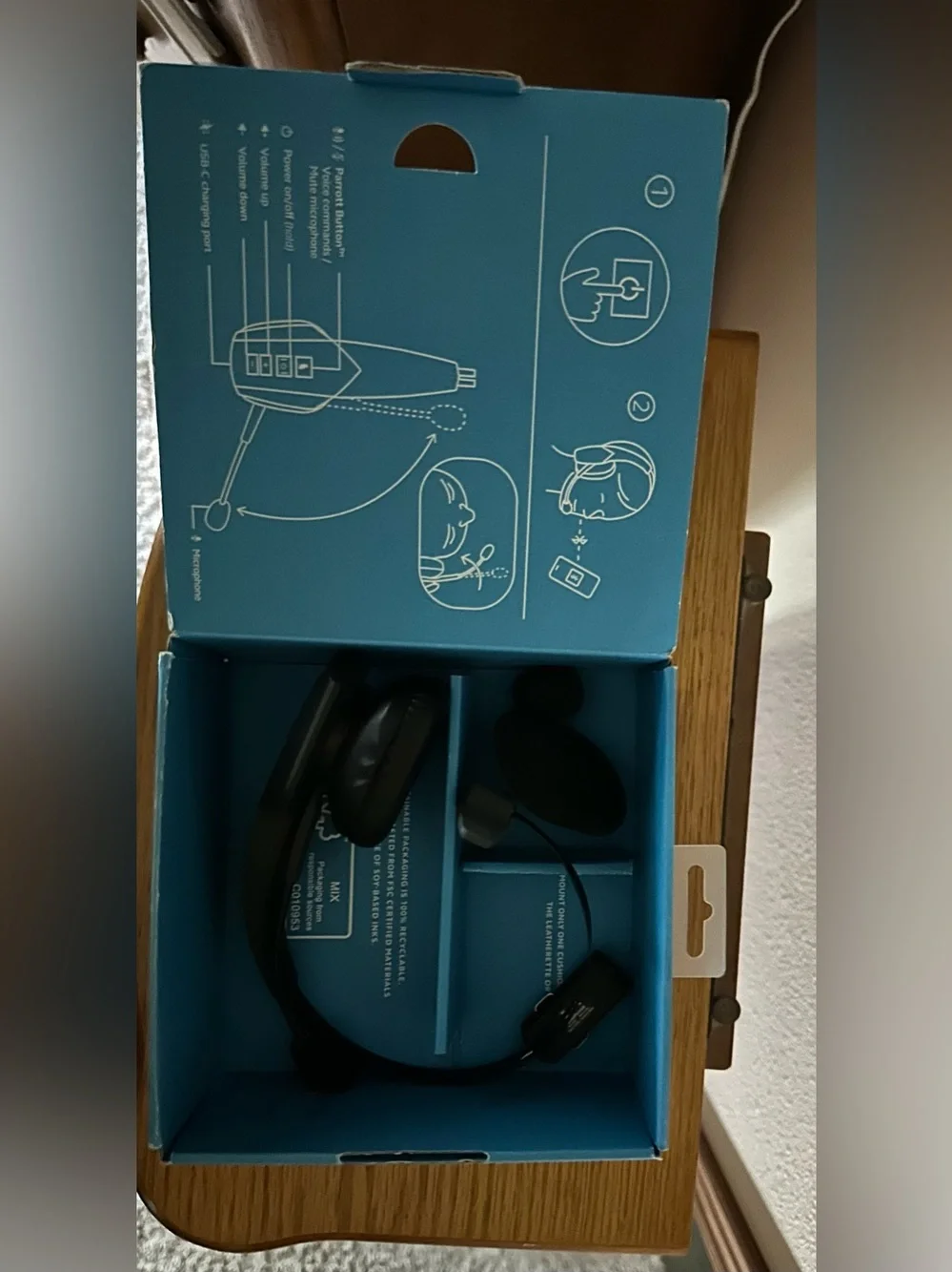 Black Wireless Headset with USB Adapter - Unbranded